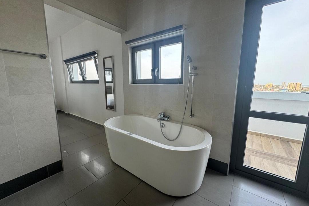 Photo of Bathroom in Osu