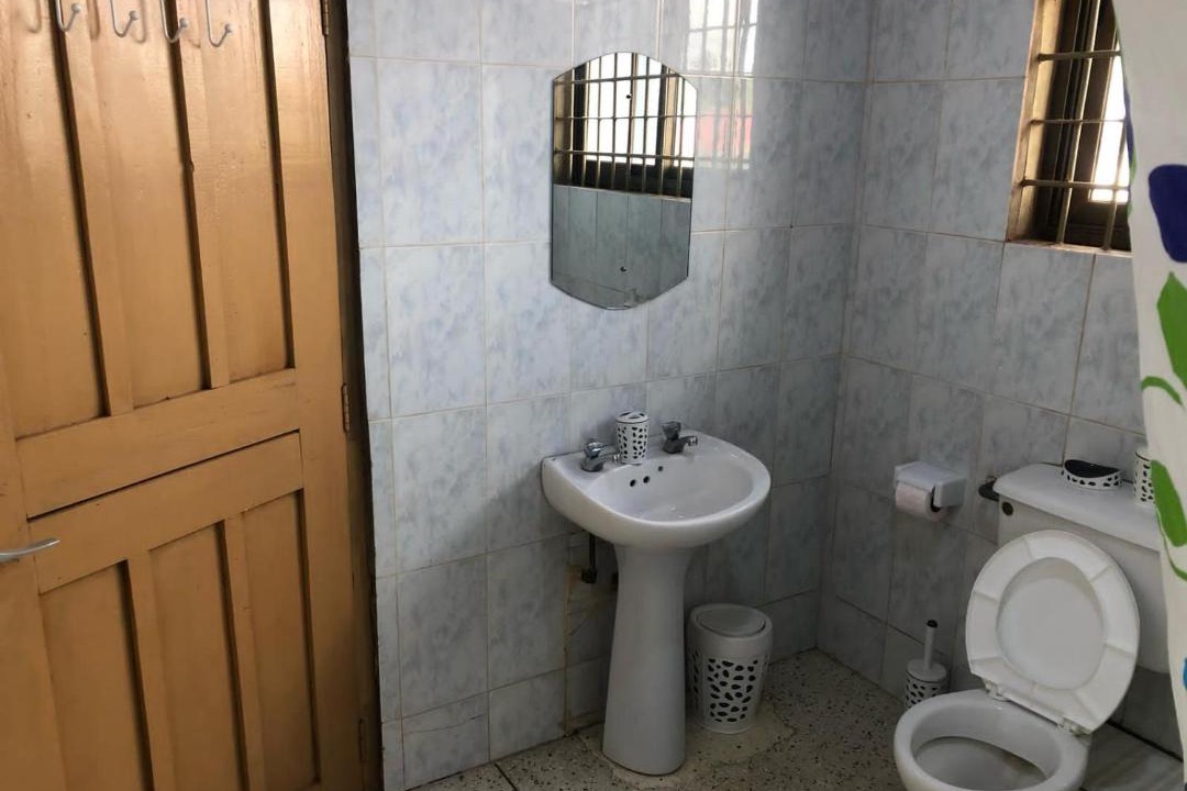 Photo of Bathroom in Accra