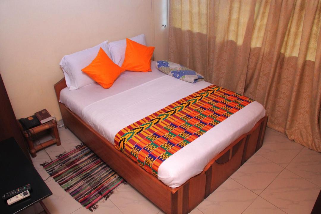 Photo of Bedroom in Osu