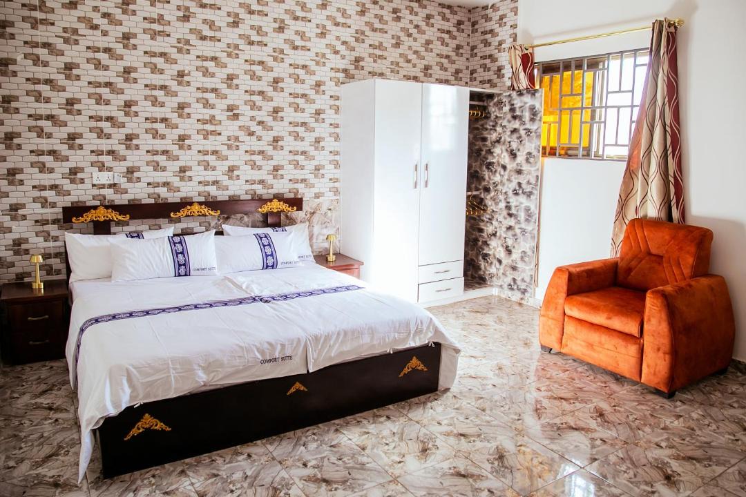 Photo of Bedroom in Adentan
