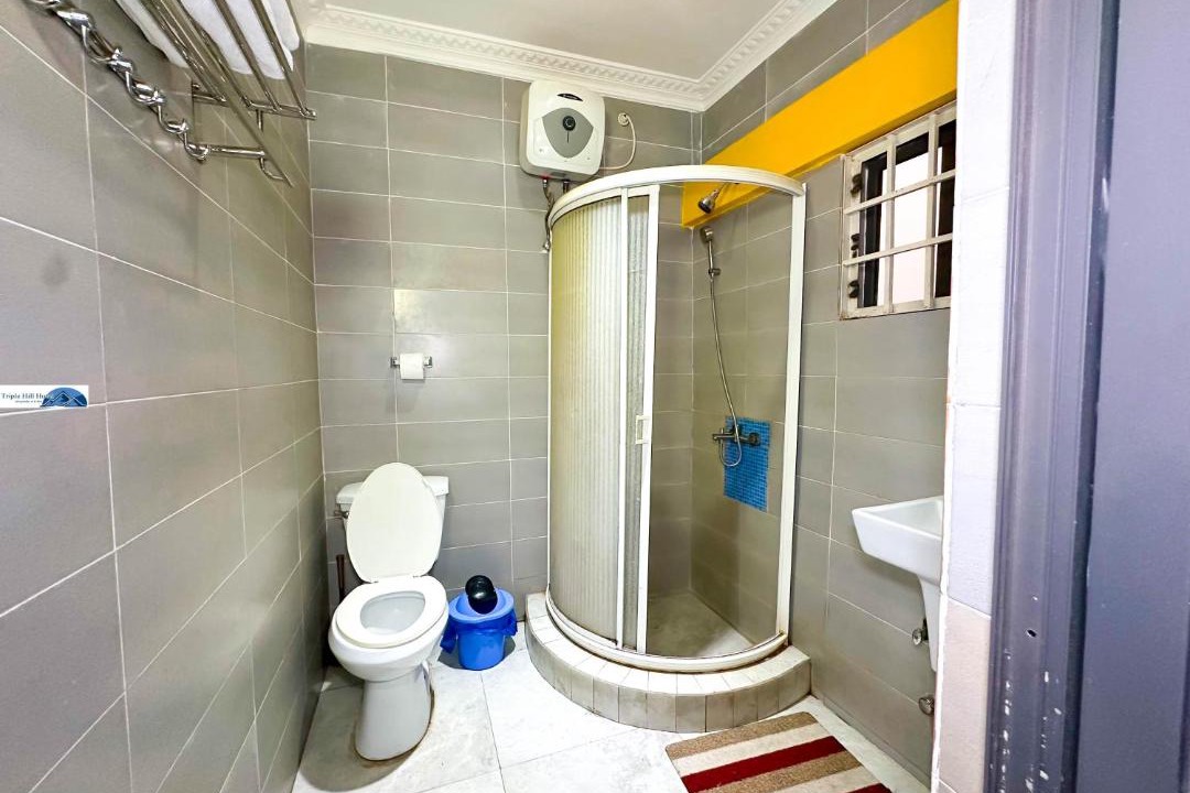 Photo of Bathroom in Janman