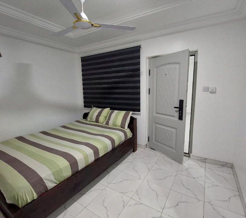 Photo of Bedroom in Tema
