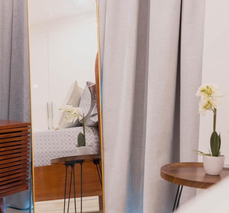 Photo of Bedroom in Roman Ridge