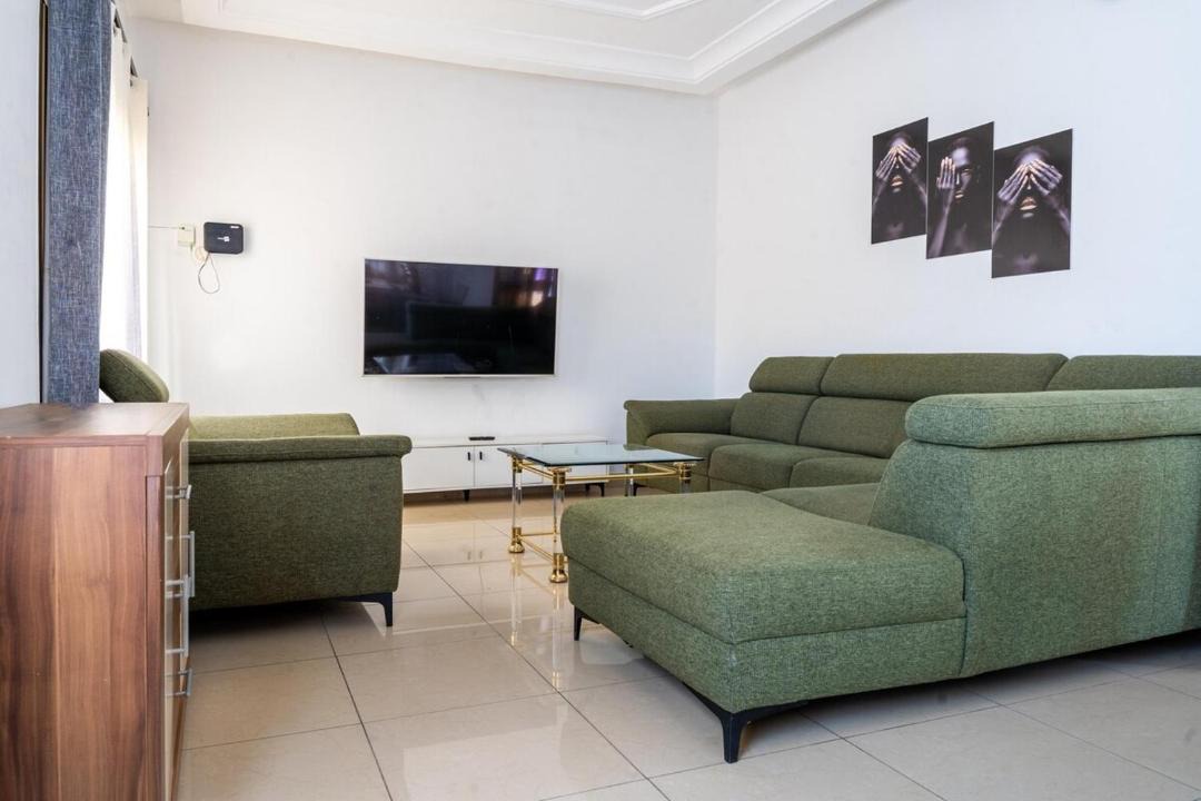 Photo of Livingroom in Lome