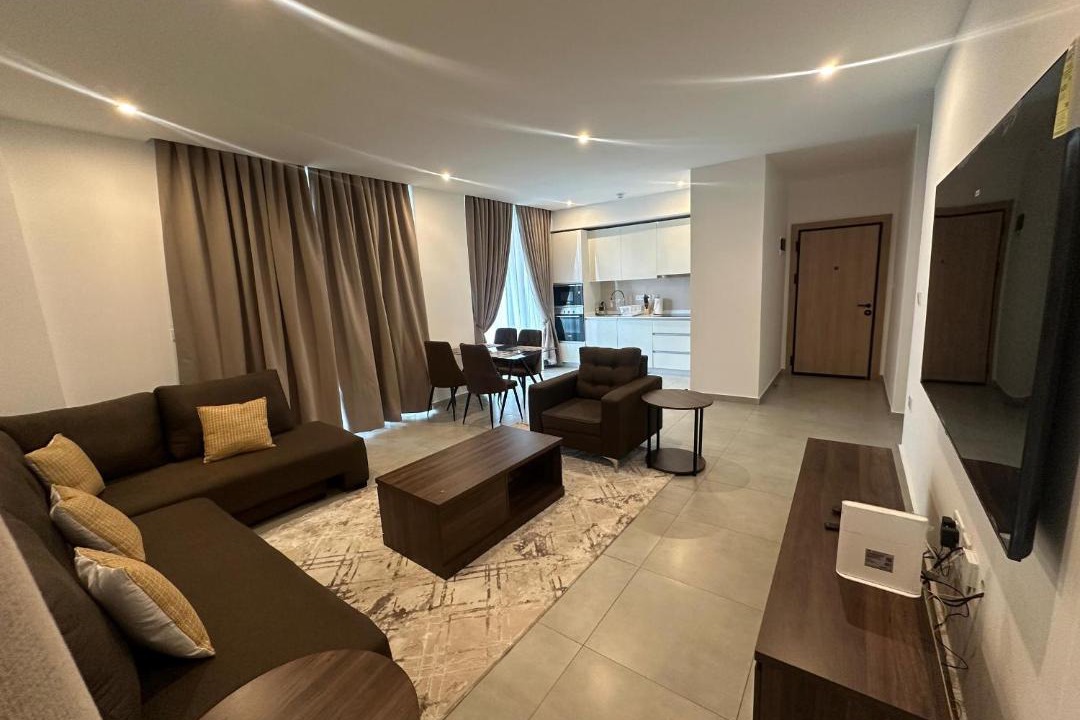 Photo of Livingroom in Roman Ridge