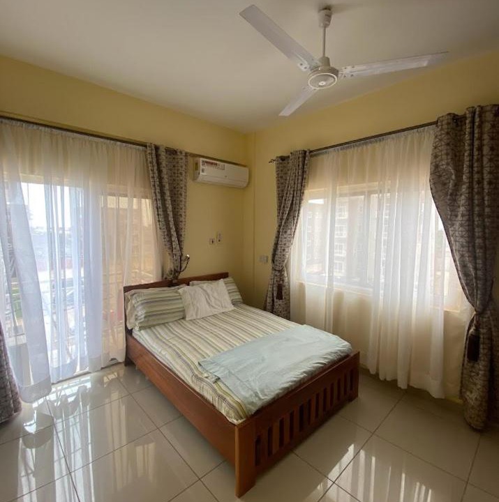 Photo of Bedroom in Tema