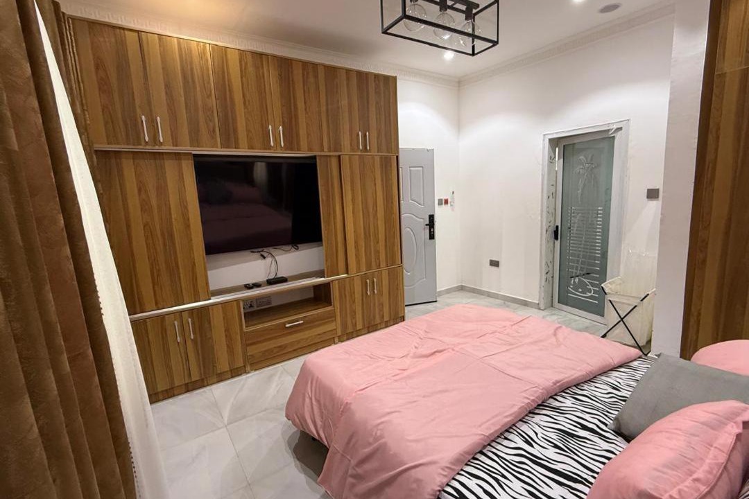 Photo of Bedroom in Tema