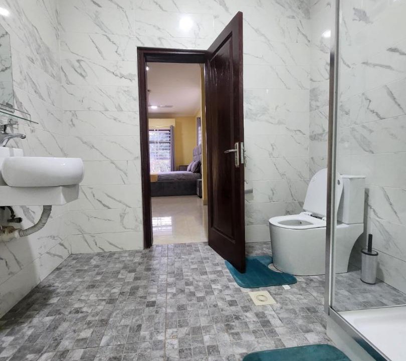 Photo of Bathroom in Adentan