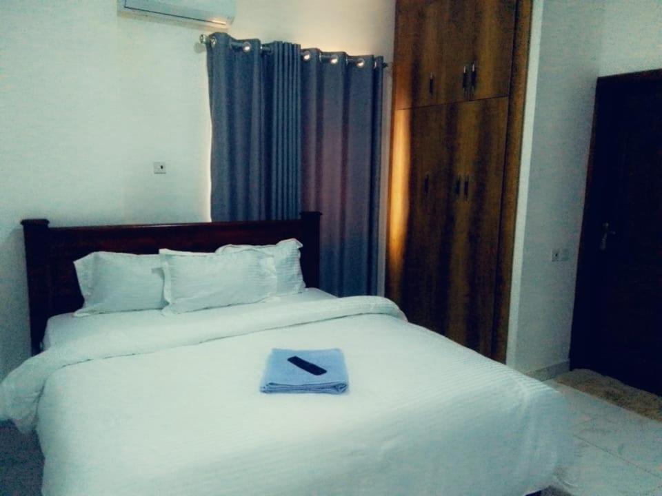 Photo of Bedroom in Adenta