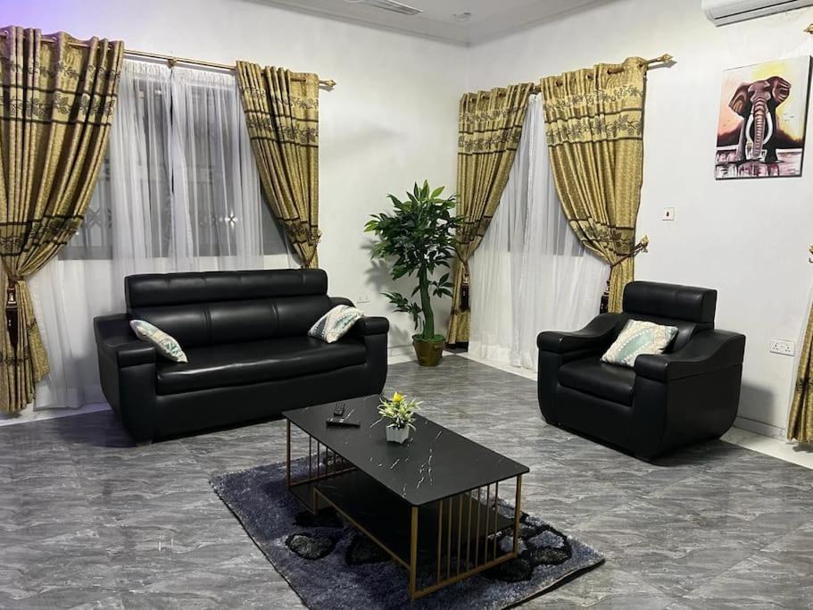 Photo of Livingroom in Kumasi