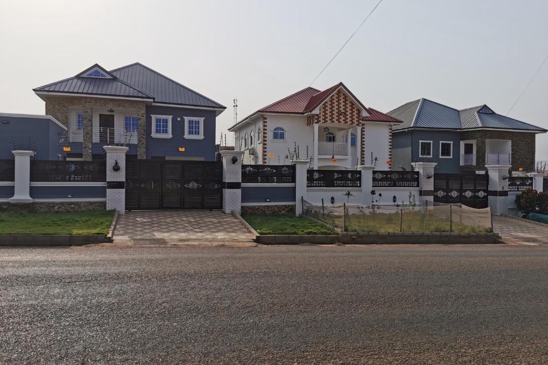 Photo of Buildings in North Legon