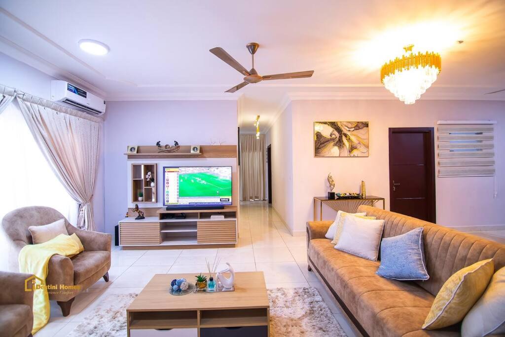 Photo of Livingroom in Agblesia