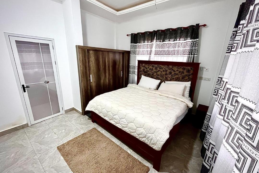Photo of Bedroom in Sekondi-Takoradi
