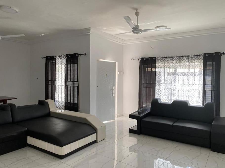 Photo of Livingroom in Kumasi