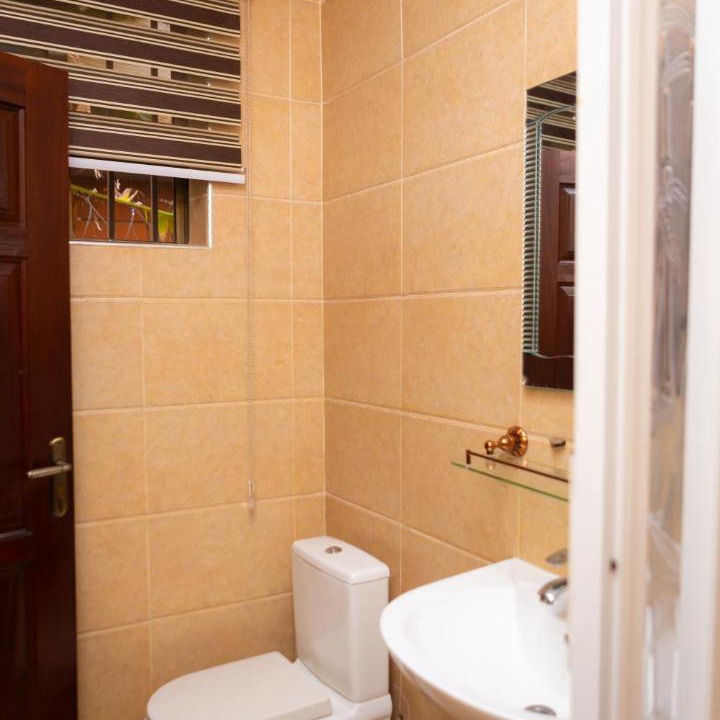 Photo of Bathroom in Teshie