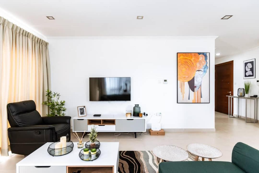 Photo of Livingroom in Osu