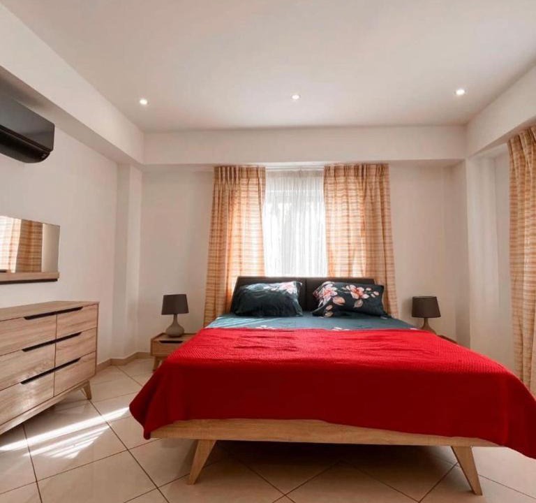 Photo of Bedroom in Osu