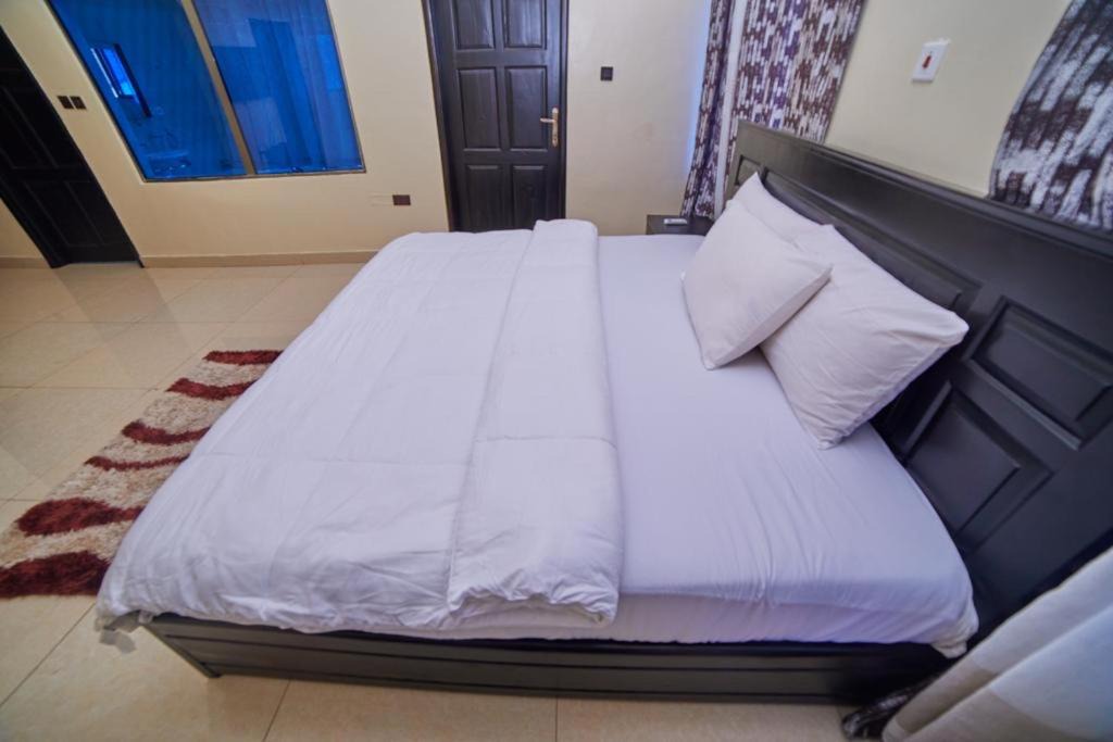 Photo of Bedroom in Tema