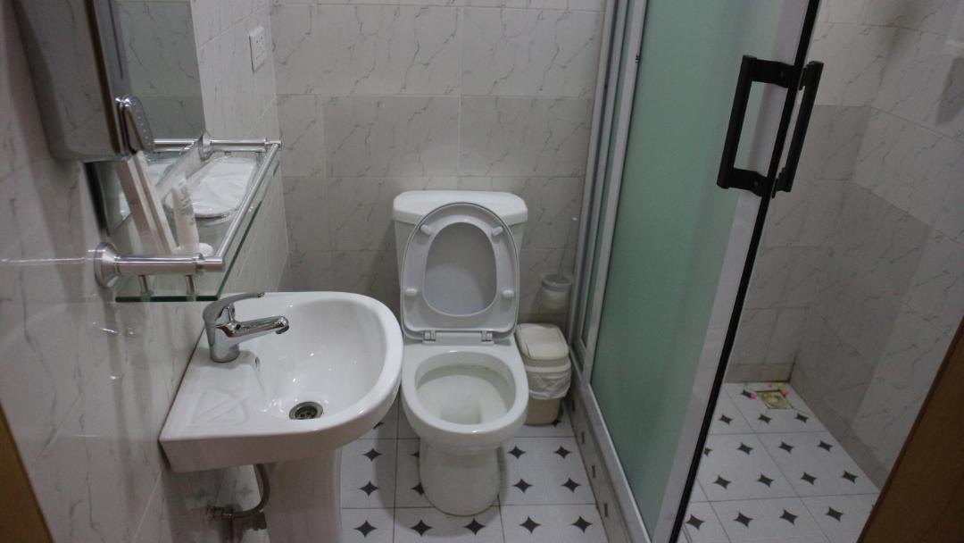 Photo of Bathroom in Adenta