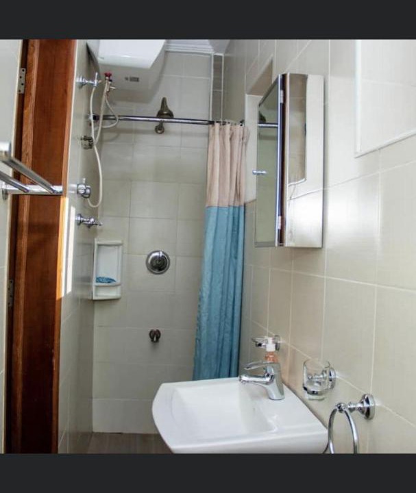 Photo of Bathroom in Dzorwulu