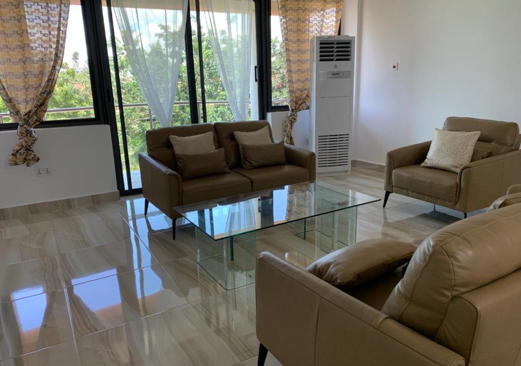 Photo of Livingroom in Labone