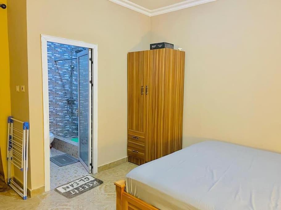 Photo of Bedroom in Kokomlemle