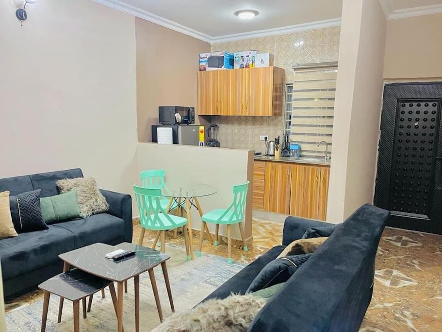 Photo of Livingroom in Kokomlemle