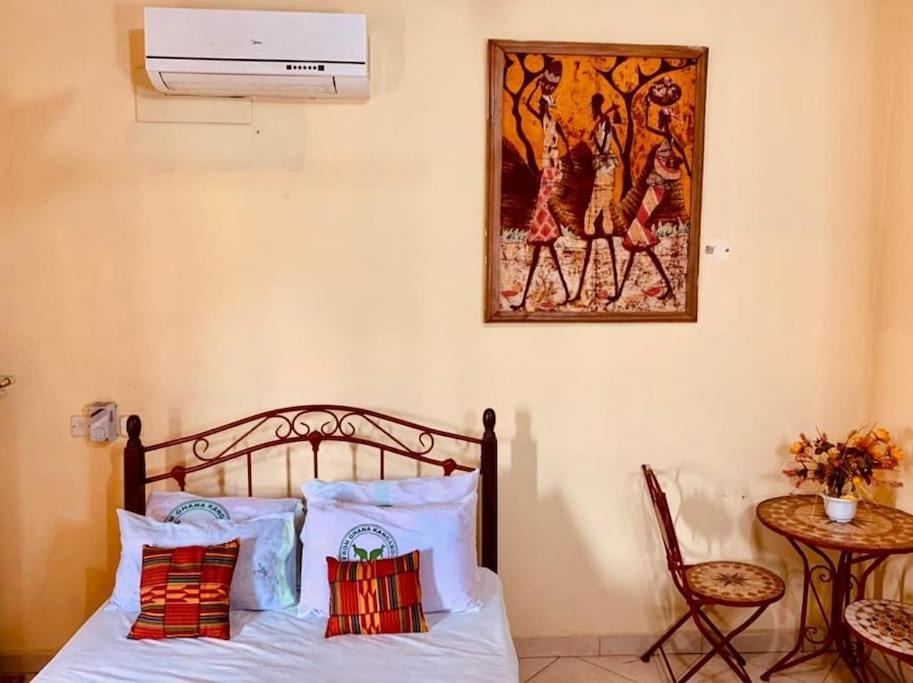 Photo of Bedroom in Busua