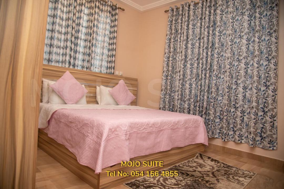 Photo of Bedroom in Tema
