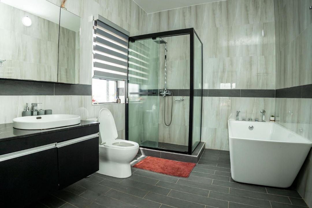 Photo of Bathroom in Teshie