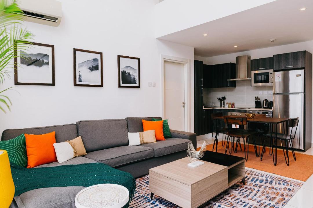 Photo of Livingroom in Cantonments