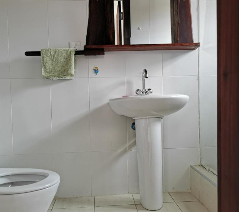 Photo of Bathroom in Akyinim