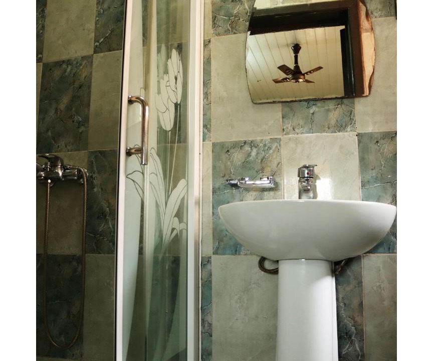 Photo of Bathroom in Teshie