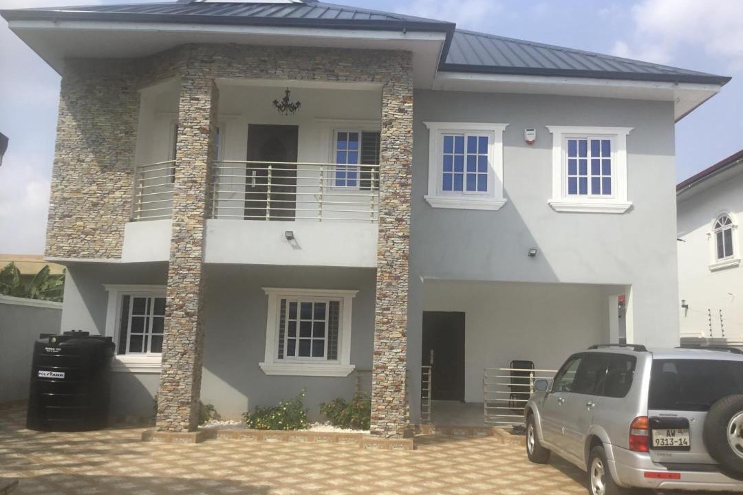 Photo of Buildings in North Legon