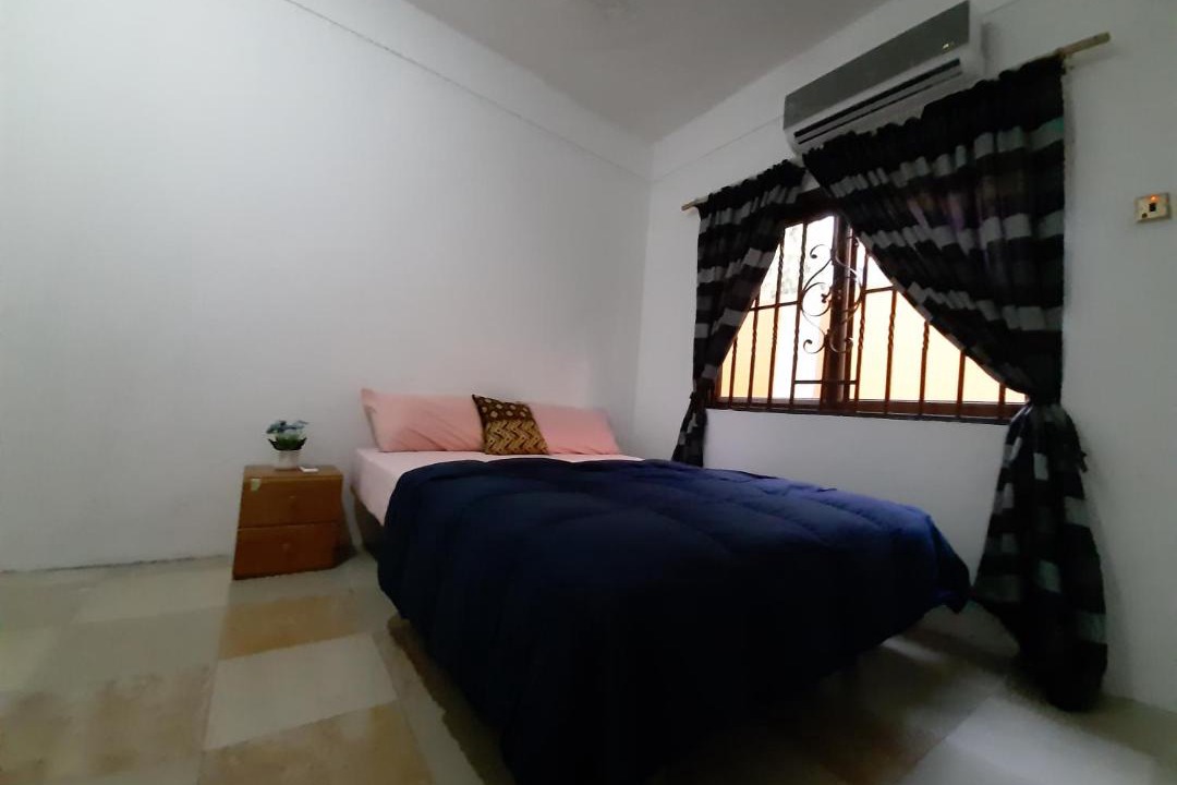 Photo of Bedroom in Teshie