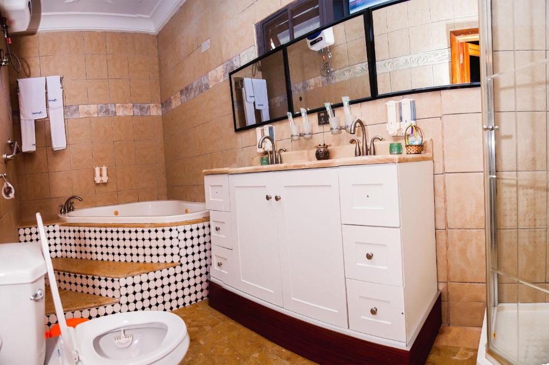 Photo of Bathroom in Janman