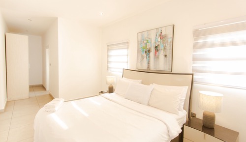 Executive Apartment, 3 Bedrooms, Patio, City View
