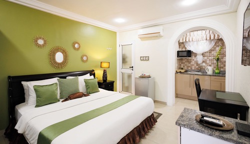 Deluxe Double Room, 1 Queen Bed, Kitchenette