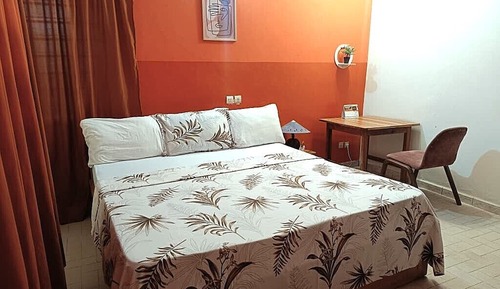 Deluxe Double Room (Charlie)