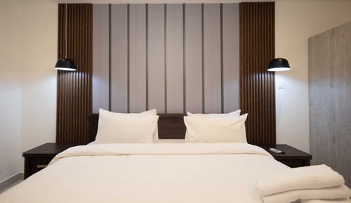Standard Suite, 2 Bedrooms, Balcony, Garden View