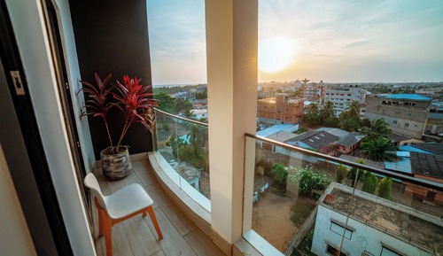 Superior Suite, City View