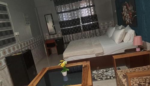 Executive Suite