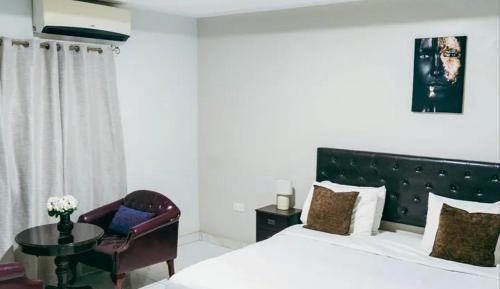 King Room