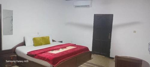 Room #1710889511