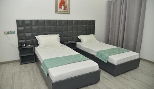Standard Twin Room