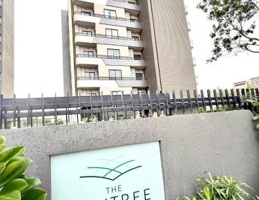 Studio Apartment with Balcony