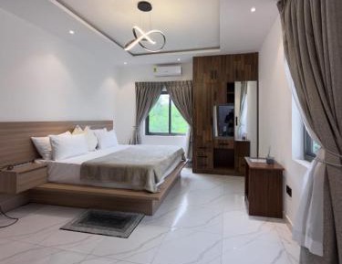 Standard Villa