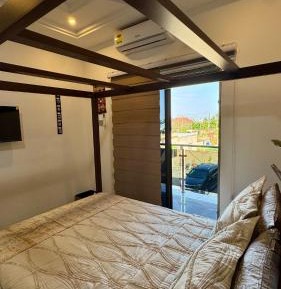 Standard Suite