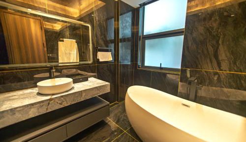 Junior Suite with Balcony