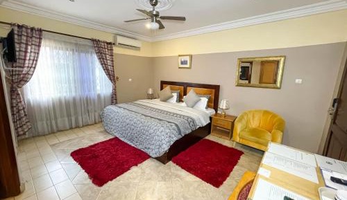 Executive Triple Room